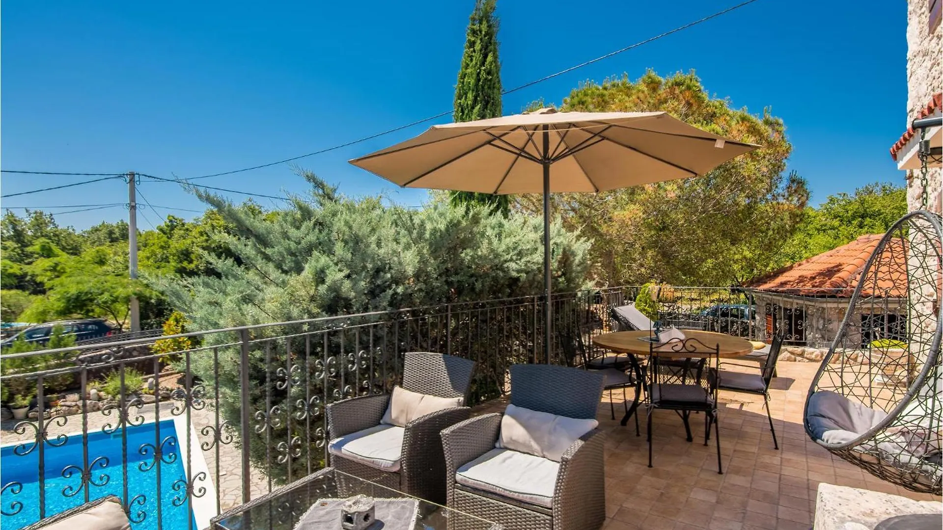 Сasa de vacaciones 2 Bedroom Pet Friendly Home In Gostinjac