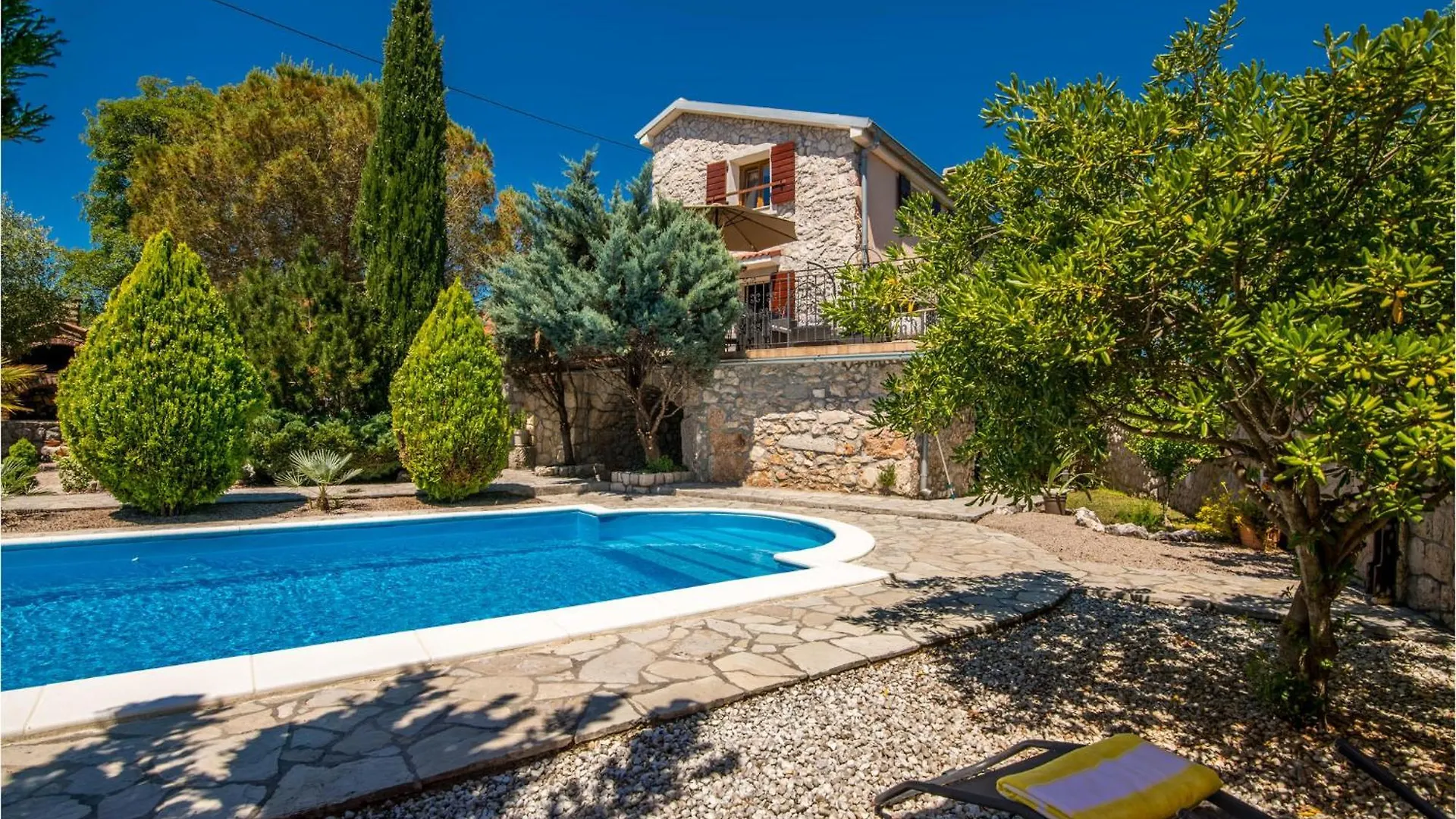 2 Bedroom Pet Friendly Home In Gostinjac 0*,  Croacia